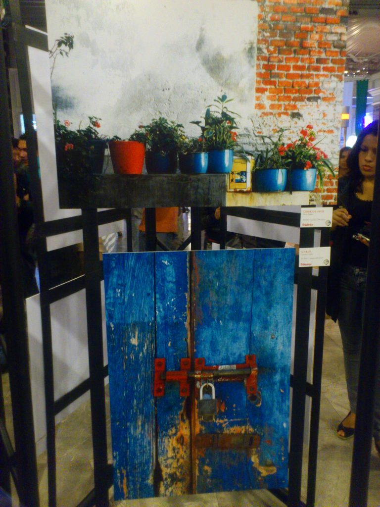 735474_543275249061367_893930017_o